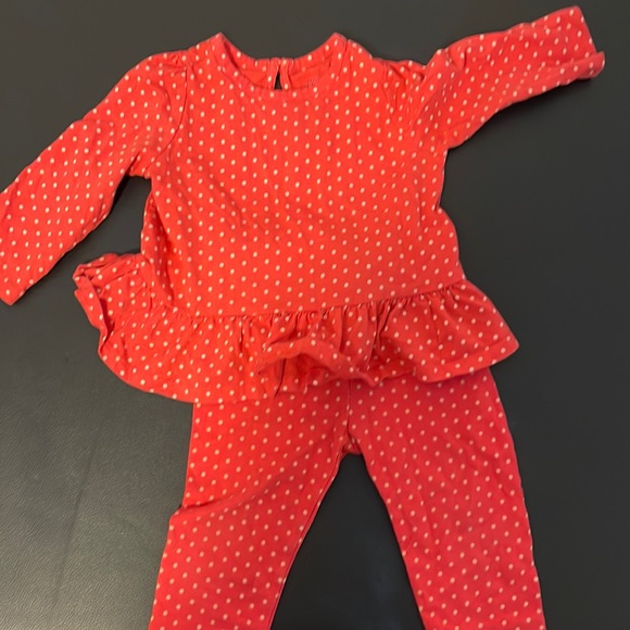 GAP Matching outfit. Baby girl - Picture 1 of 4